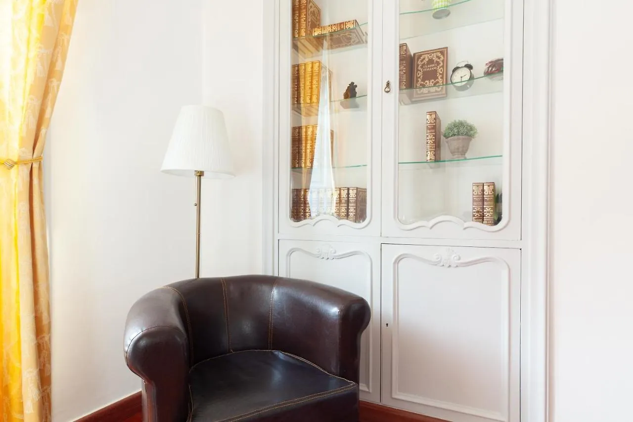 Leonardo Suite Navona Rome
